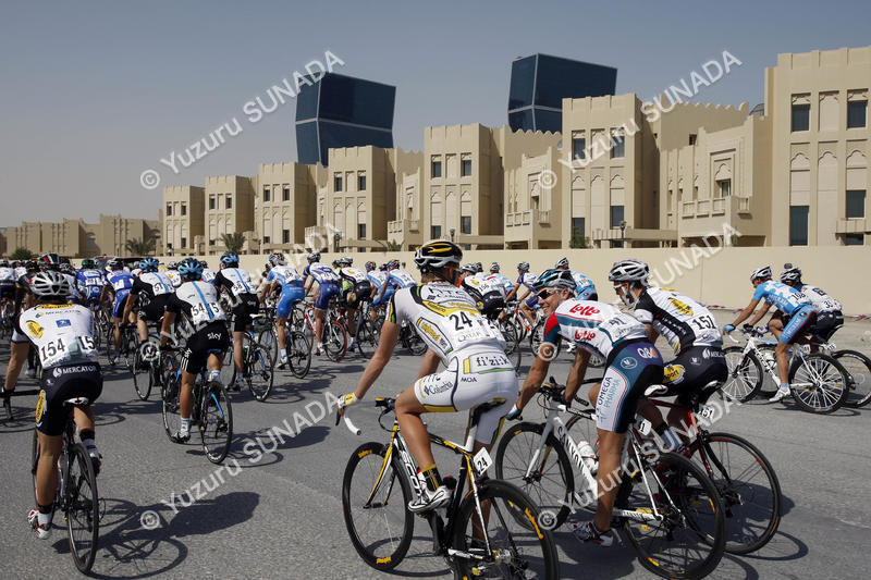 5trange buildings005p.jpg